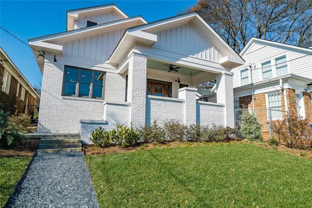 5 bedroom, 3,229 sq ft single family residence sold at 636 Kennesaw Avenue, Atlanta, GA 30308