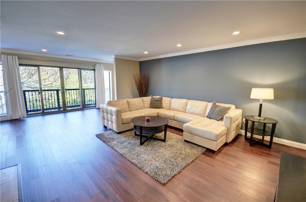 1204 Pine Heights Drive 1204, Atlanta, GA 30324 — most recent listing photo