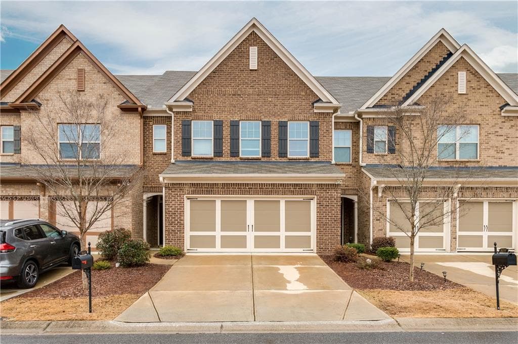 6240 Shiloh Woods Drive, Cumming, GA 30040 — most recent listing photo