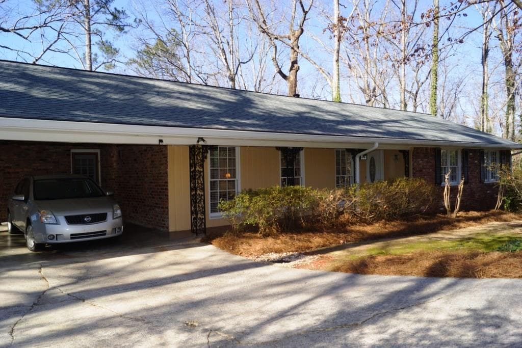 130 Finchley Court, Sandy Springs, GA 30328 — most recent listing photo