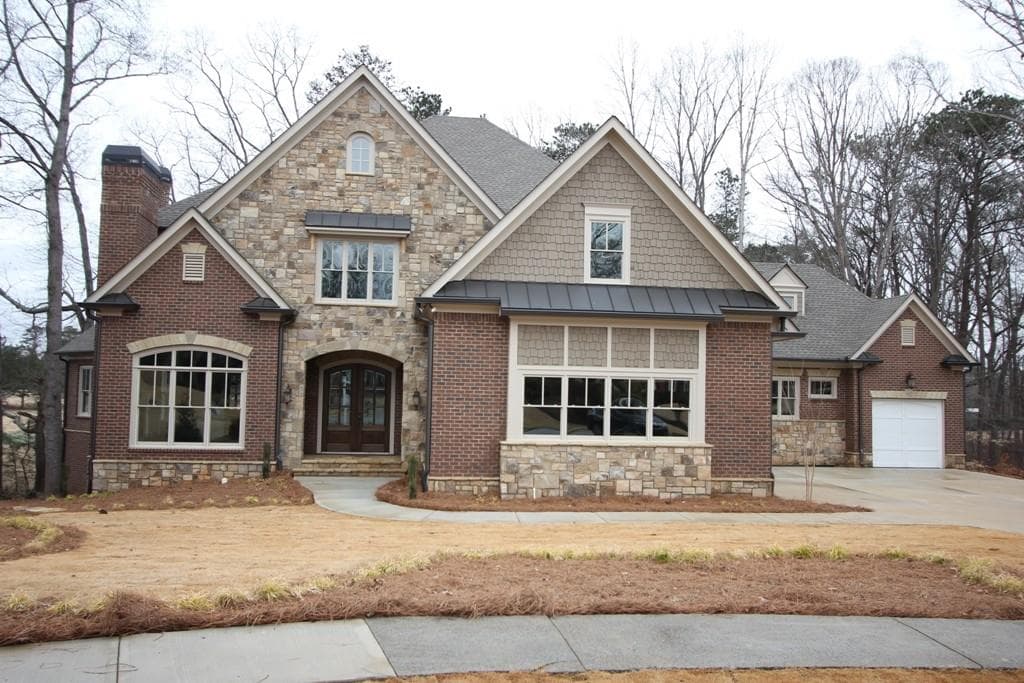 6 bedroom, 6,240 sq ft single family residence sold at 2203 Lattimore Farm Drive, Kennesaw, GA 30152