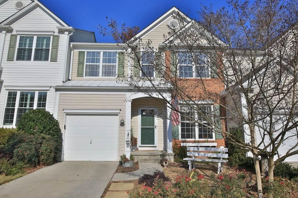 6109 Falling Water Court, Roswell, GA 30076 — most recent listing photo