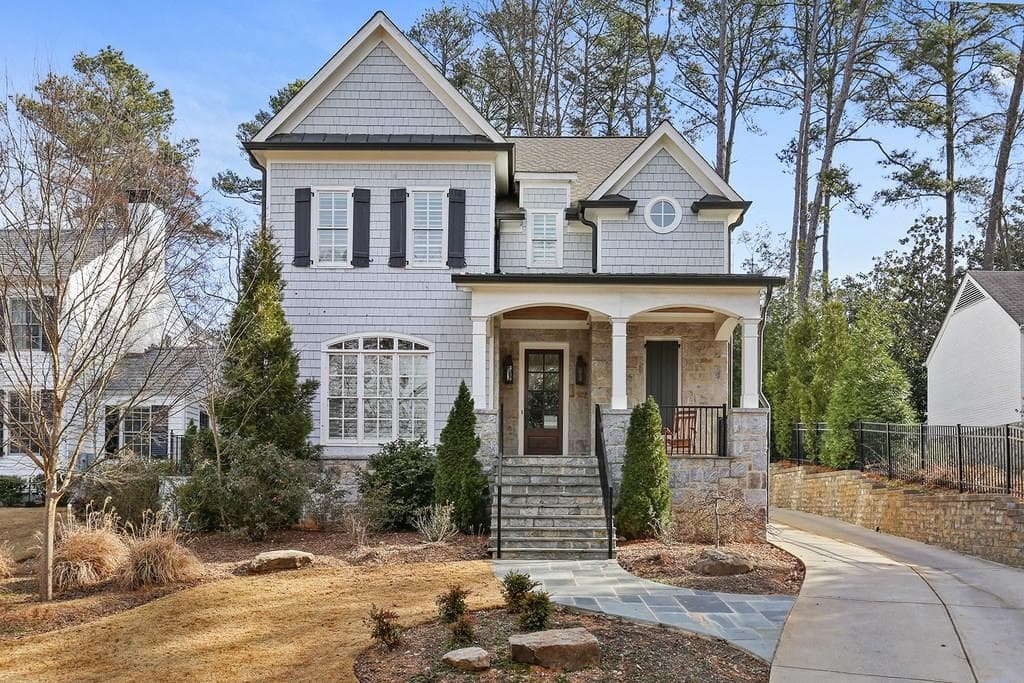 5 bedroom single family residence sold at 3795 N Stratford Road, Atlanta, GA 30342