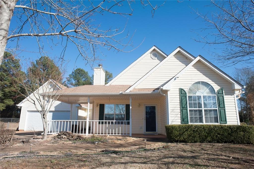 3 bedroom single family residence sold at 169 Floresta Drive, Mcdonough, GA 30252