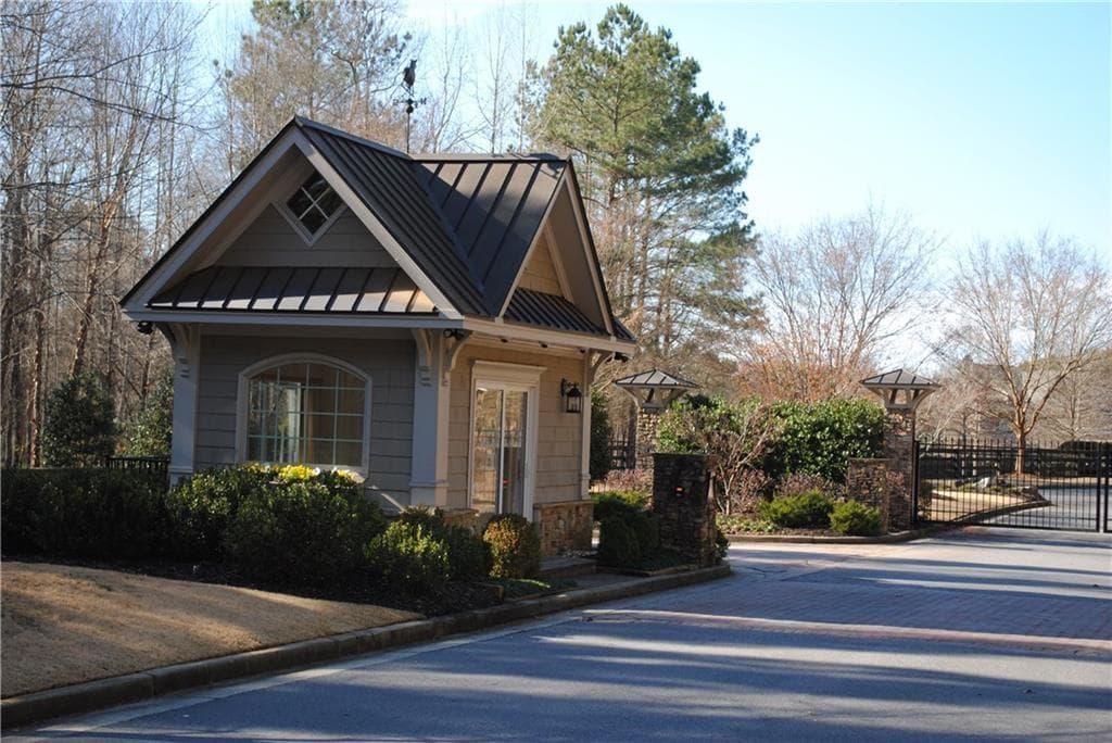 125 Foxhollow Trail, Milton, GA 30004 — most recent listing photo