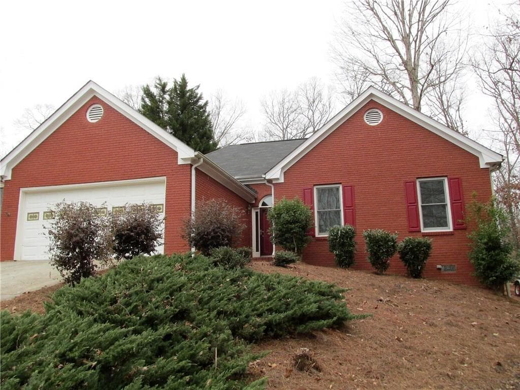 6602 Firelight Lane, Flowery Branch, GA 30542 — most recent listing photo