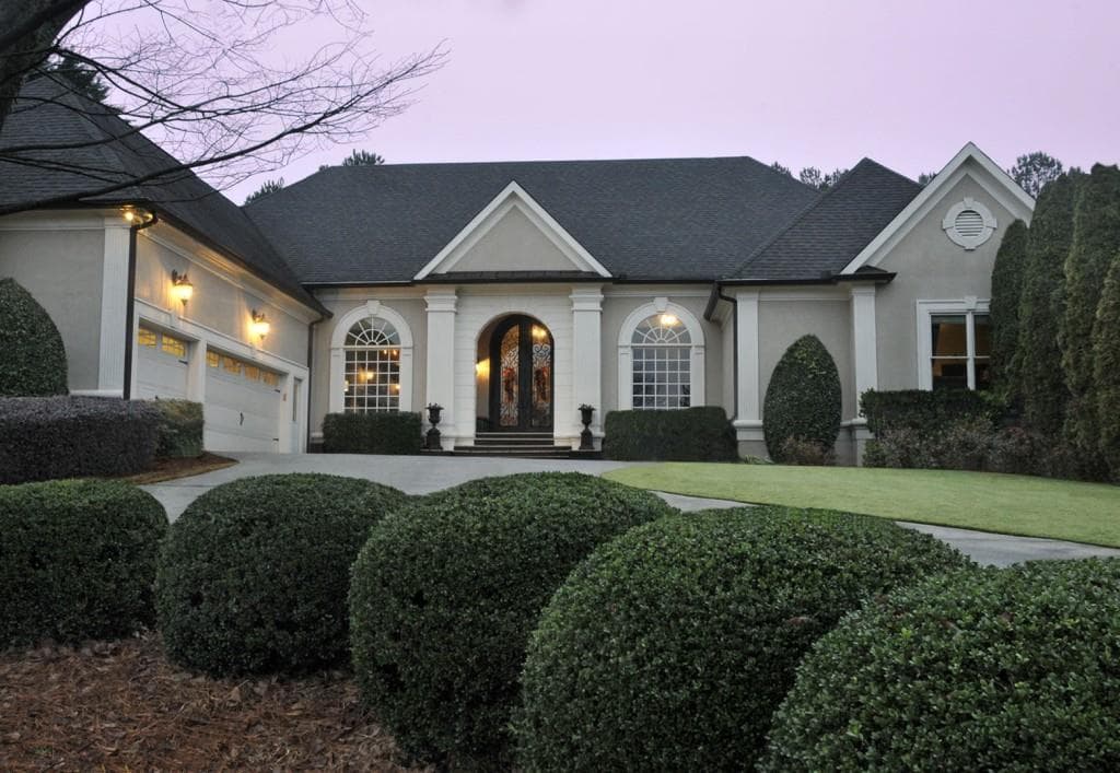 6 bedroom single family residence sold at 1174 Ascott Valley Drive, Johns Creek, GA 30097