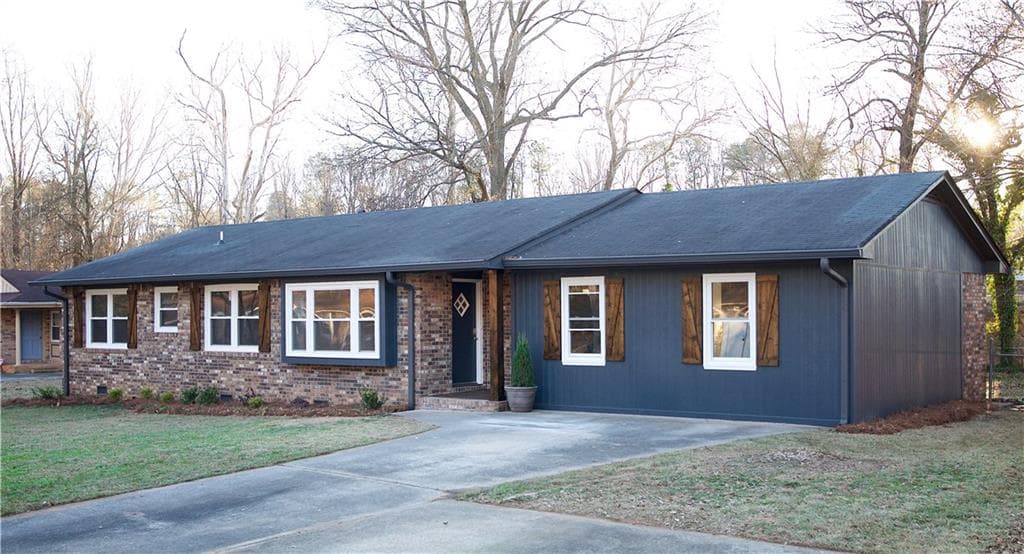 926 Forest Ridge Drive, Marietta, GA 30067 — most recent listing photo