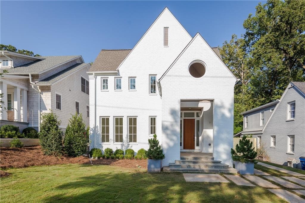 5 bedroom single family residence sold at 2616 Forrest Way, Atlanta, GA 30305