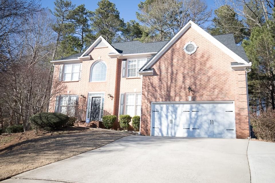 4030 Charleston Lane, Roswell, GA 30075 — most recent listing photo