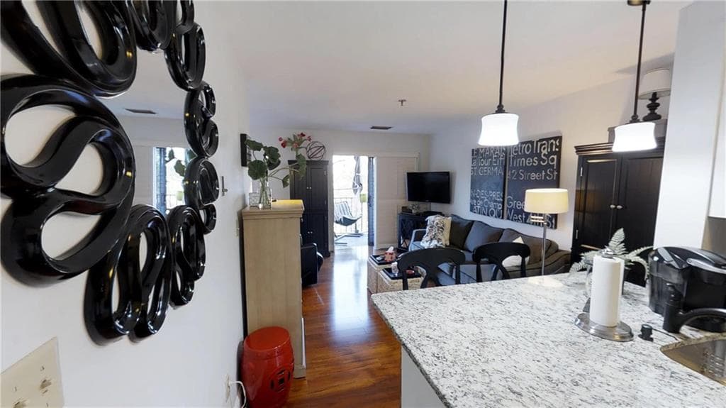300 Johnson Ferry Road A613, Atlanta, GA 30328 — most recent listing photo