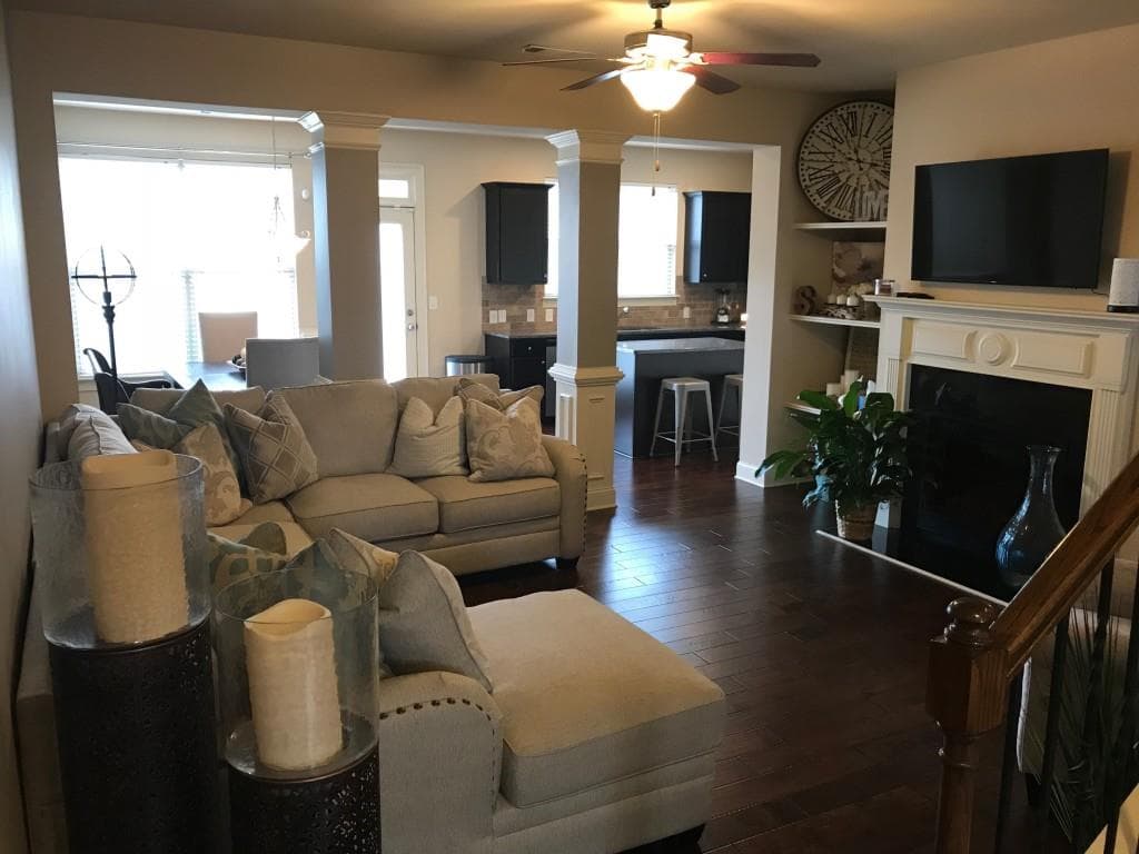 3 bedroom, 1,944 sq ft townhouse sold at 2406 Whiteoak Court, Smyrna, GA 30080