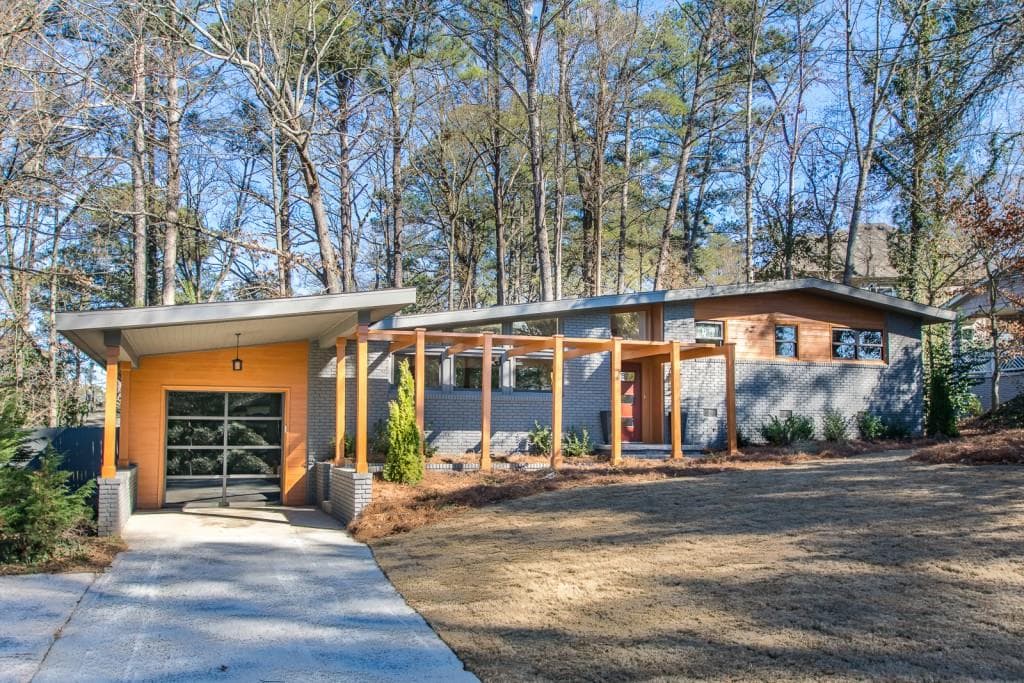 3 bedroom single family residence sold at 2141 Allaire Lane, Atlanta, GA 30345