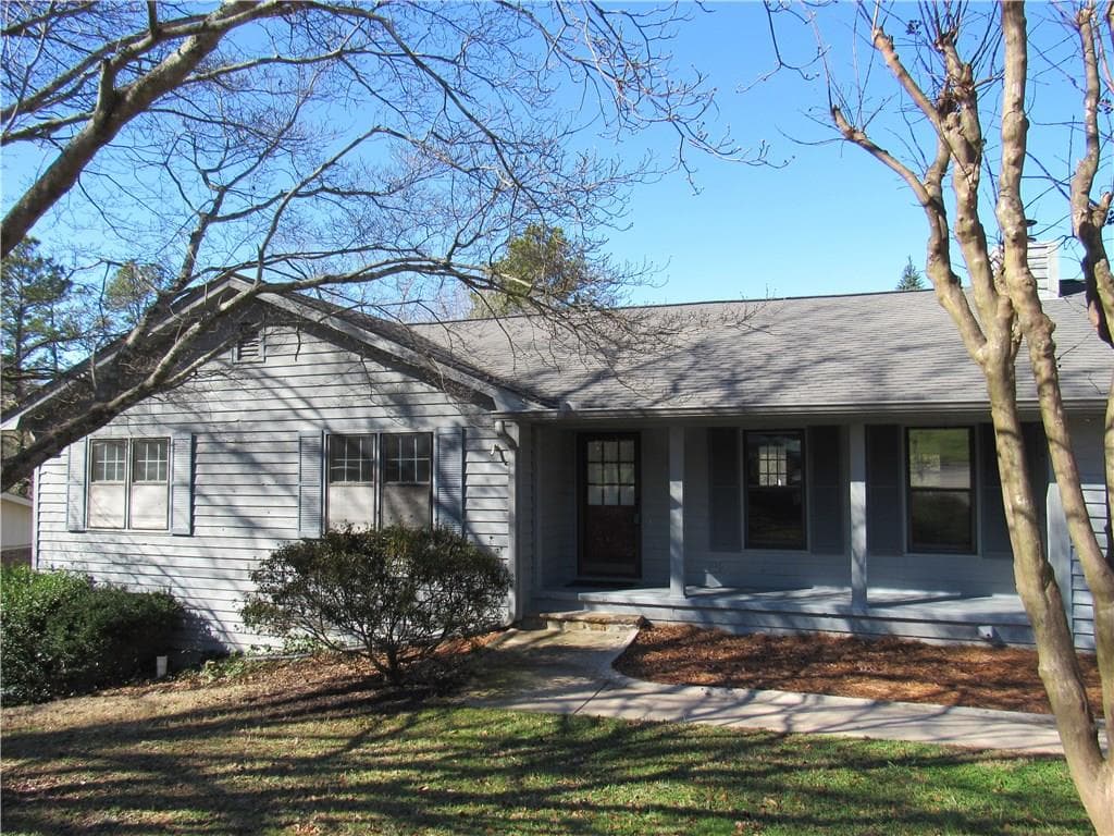 1335 LAKESHORE Place, Gainesville, GA 30501 — most recent listing photo