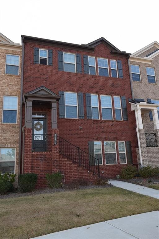 3 bedroom, 2,123 sq ft townhouse sold at 3353 N Twin Alley, Alpharetta, GA 30004