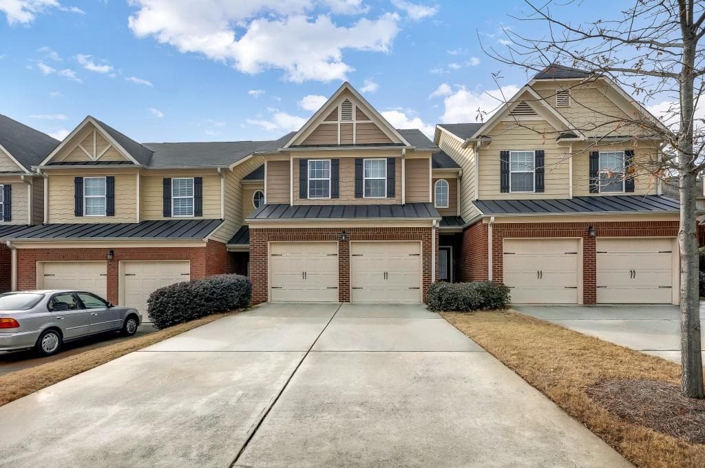 3247 Smith Ridge Trace, Peachtree Corners, GA 30071 — most recent listing photo