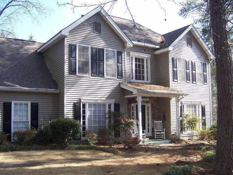4 bedroom, 2,570 sq ft single family residence sold at 1655 Greystone Road, Cumming, GA 30040