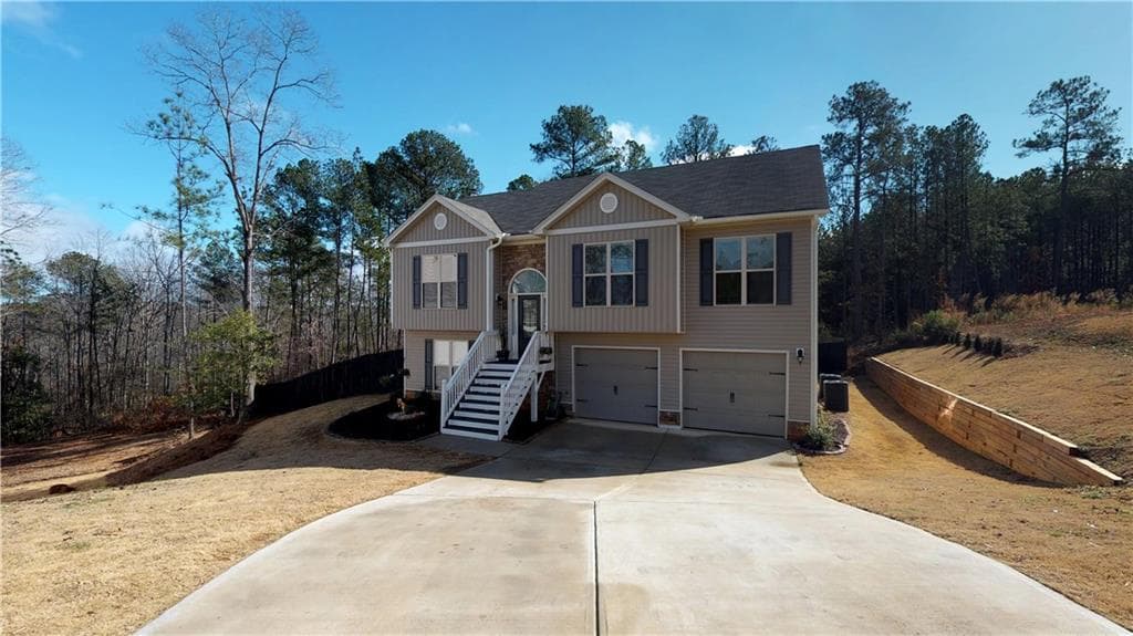 708 Greenridge Court, Loganville, GA 30052 — most recent listing photo