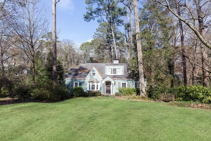 4 bedroom single family residence sold at 711 Wilson Road, Atlanta, GA 30318
