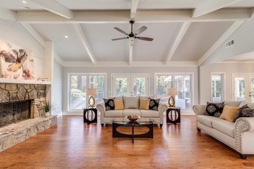 352 Pinehurst Lane, Marietta, GA 30068 — most recent listing photo