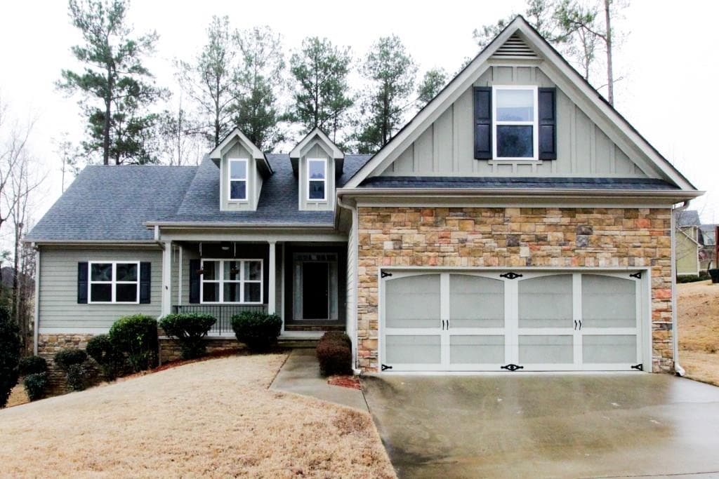 4 bedroom, 2,225 sq ft single family residence sold at 7819 Ansbury Park Way, Douglasville, GA 30135