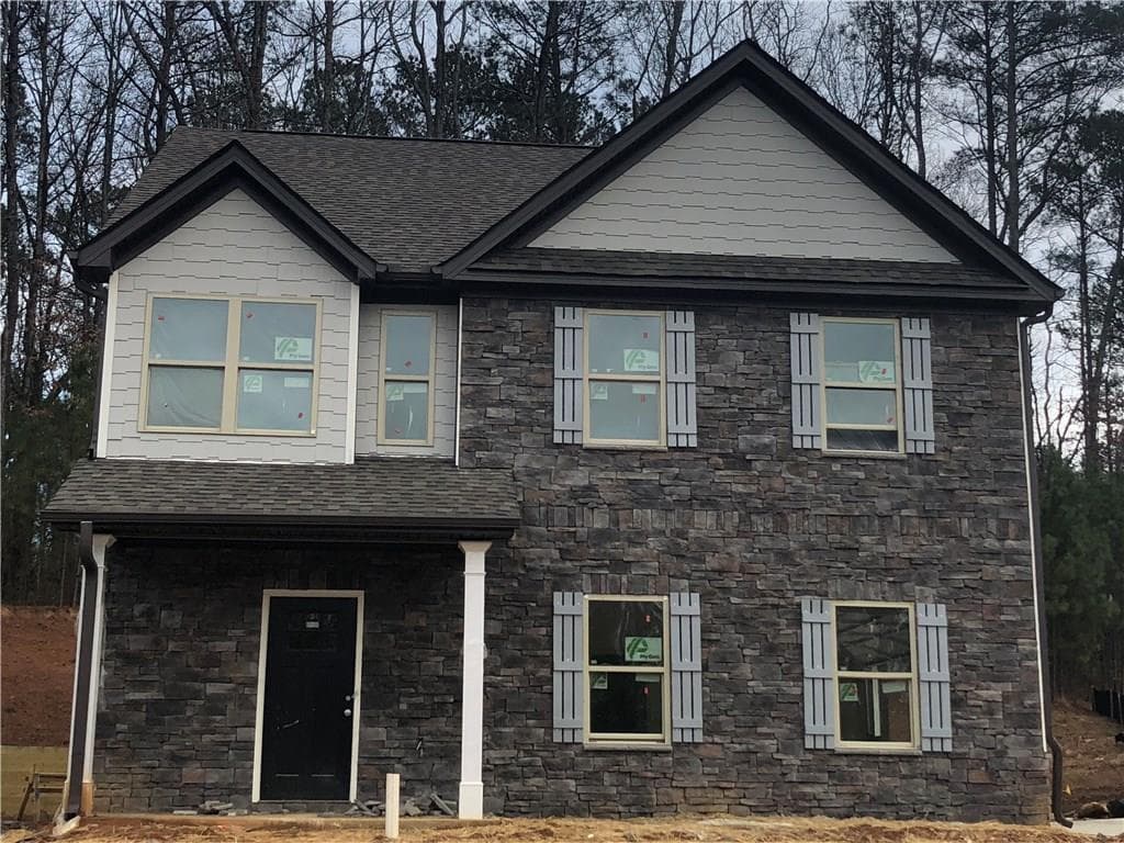 4 bedroom, 2,500 sq ft single family residence sold at 11 Woodland Park Way, Atlanta, GA 30331
