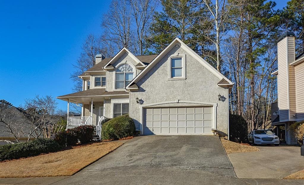 4 bedroom, 2,940 sq ft single family residence sold at 303 Valley Green Court, Woodstock, GA 30189