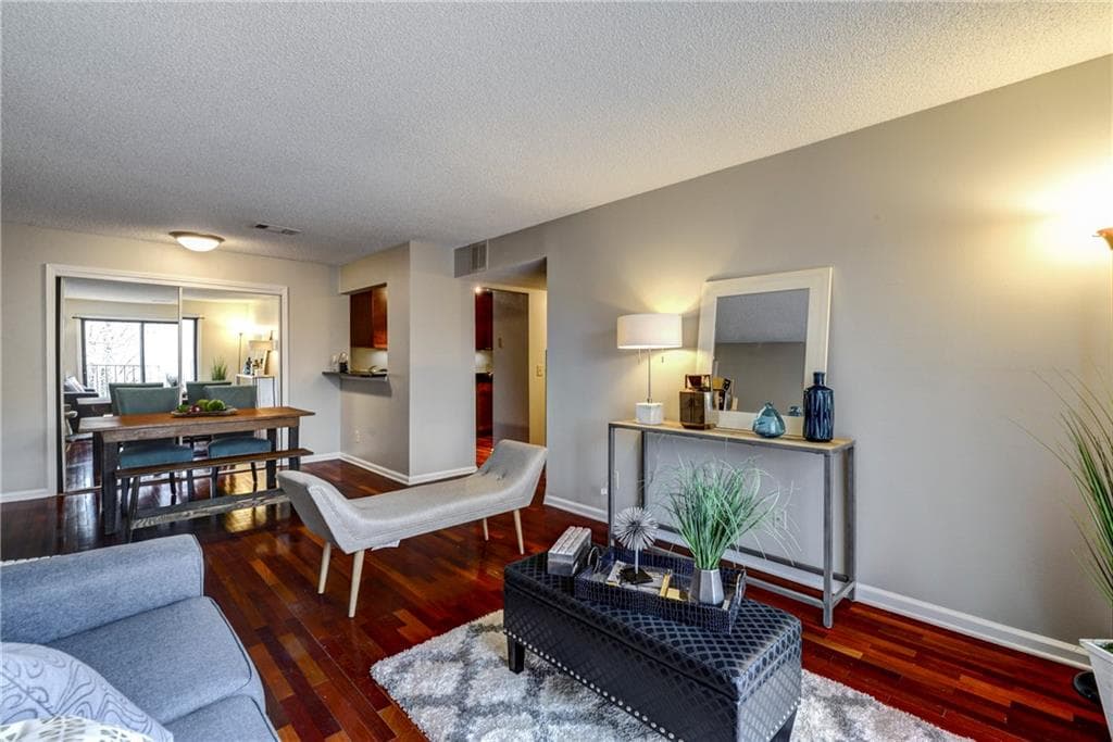 2 bedroom, 949 sq ft condominium sold at 2657 Lenox Rd. NE 206, Atlanta, GA 30324