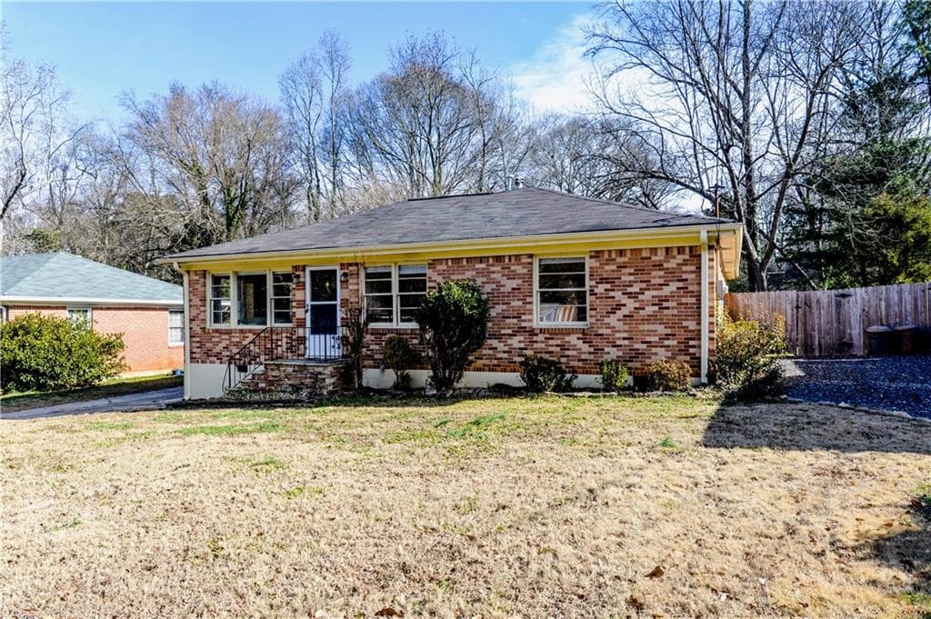 1162 Russell Drive, Decatur, GA 30030 — most recent listing photo