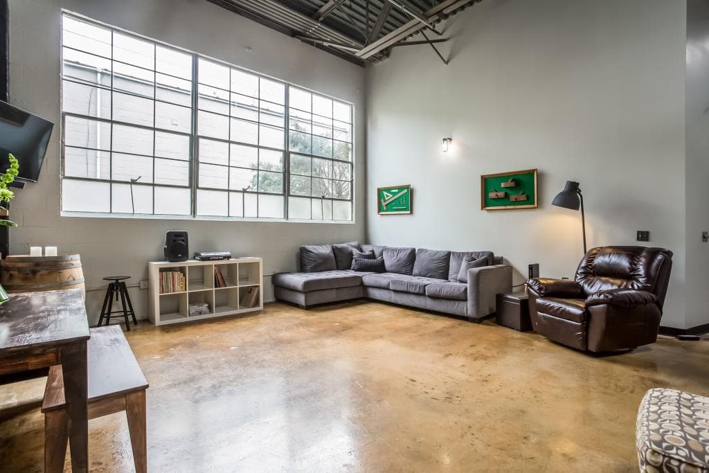 2 bedroom, 1,500 sq ft condominium sold at 1564 DeKalb Avenue 4, Atlanta, GA 30307