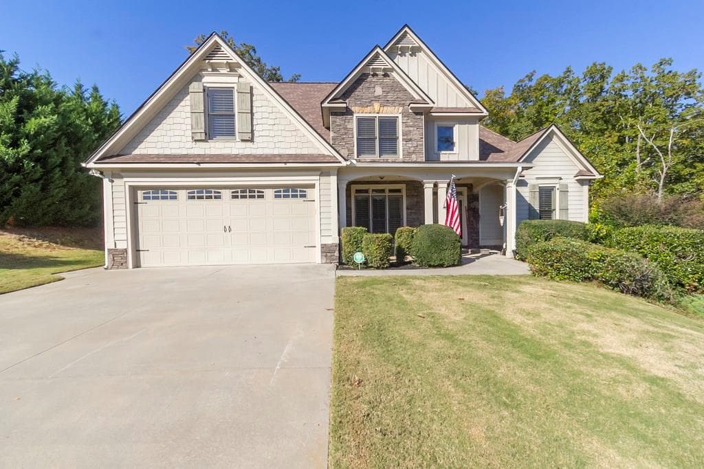 131 Amberleigh Drive, White, GA 30184 — most recent listing photo