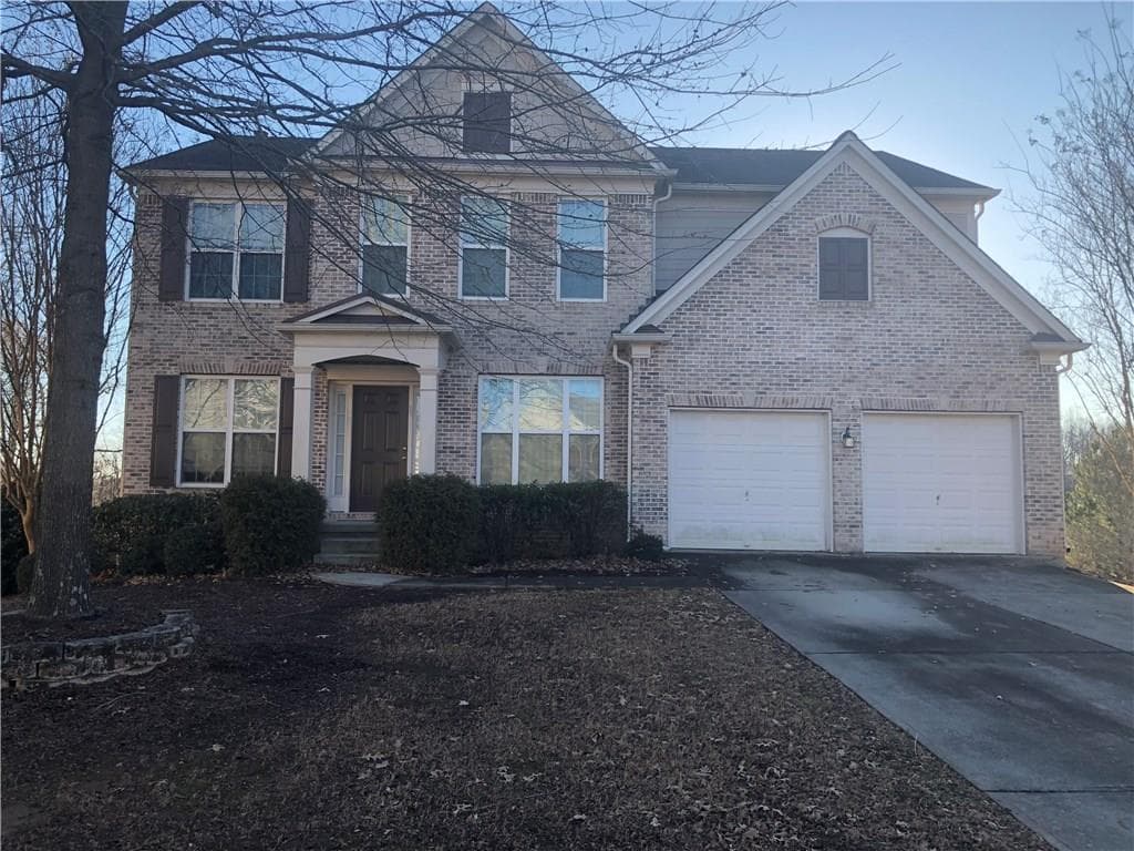 4 bedroom, 3,358 sq ft single family residence sold at 3865 Rodalite Drive, Cumming, GA 30040