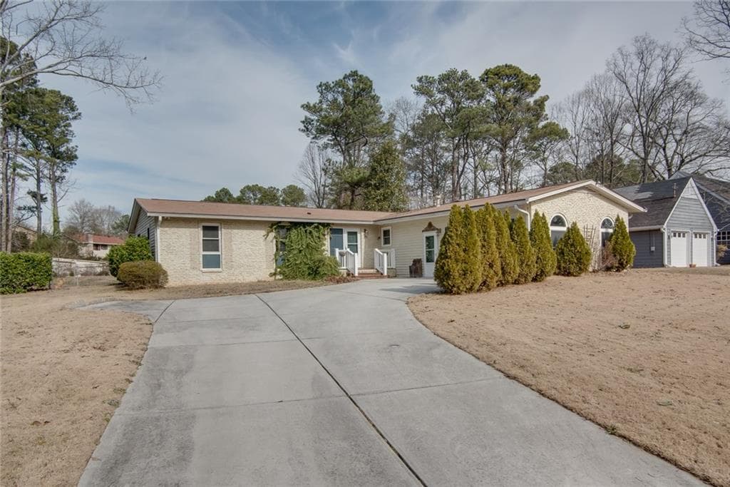 4214 Waterloo Circle, Tucker, GA 30084 — most recent listing photo