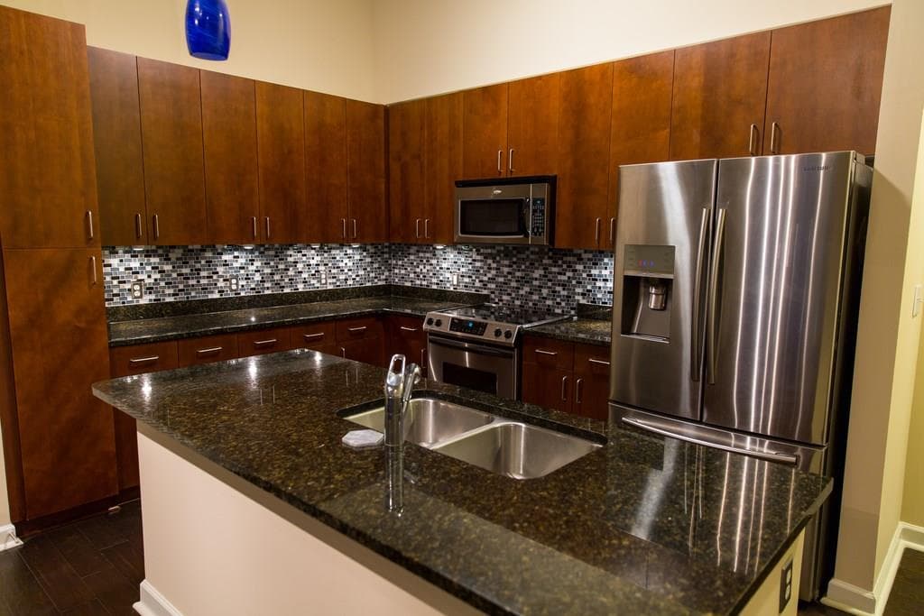2 bedroom, 1,195 sq ft condominium sold at 711 Cosmopolitan Drive 138, Atlanta, GA 30324
