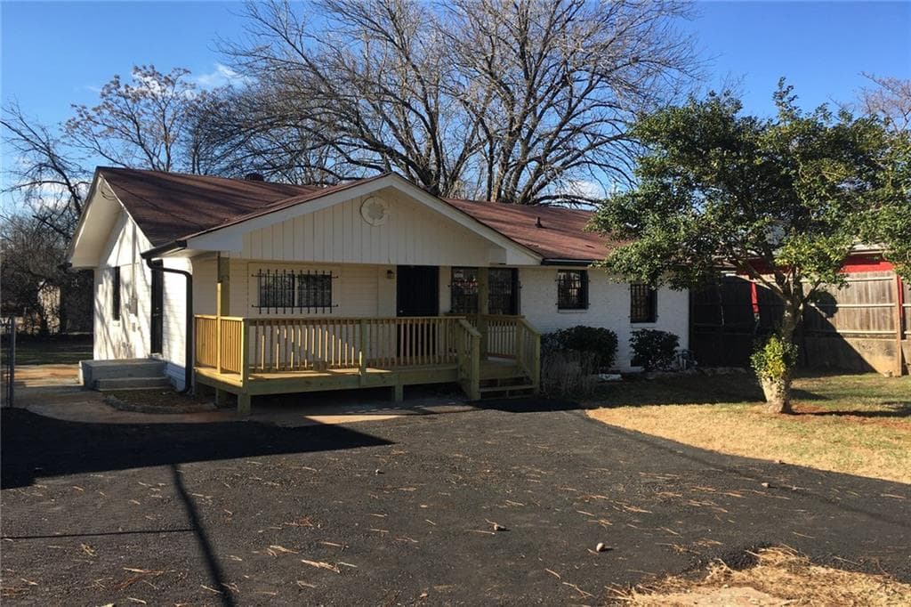 1837 Pinedale Place, Decatur, GA 30032 — most recent listing photo