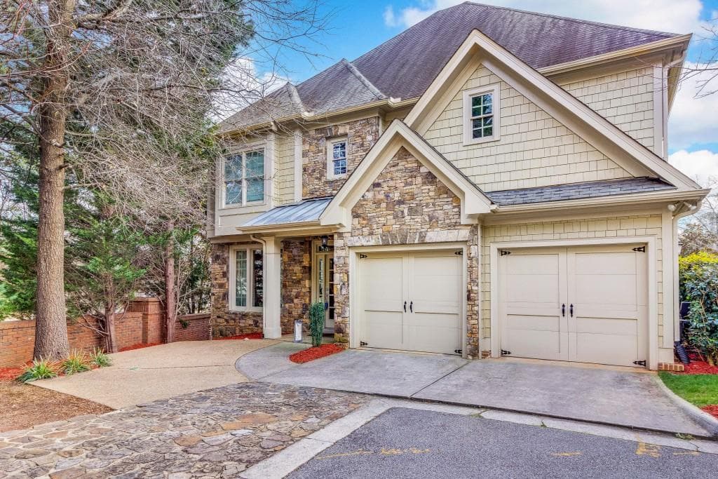 2043 Mendenhall Drive, Chamblee, GA 30341 — most recent listing photo