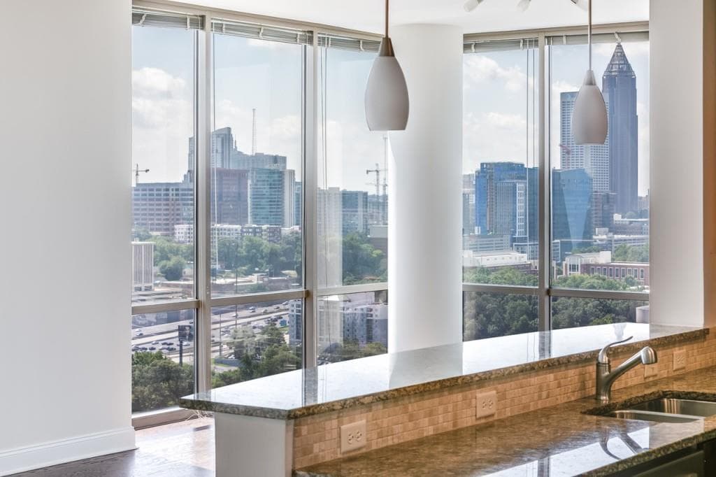 2 bedroom, 1,535 sq ft condominium sold at 270 17th Street 2301, Atlanta, GA 30363