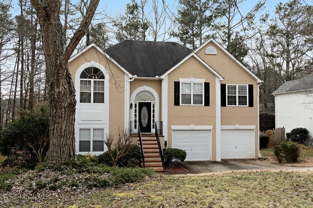4 bedroom, 2,518 sq ft single family residence sold at 228 Eagle Glen Way, Woodstock, GA 30189