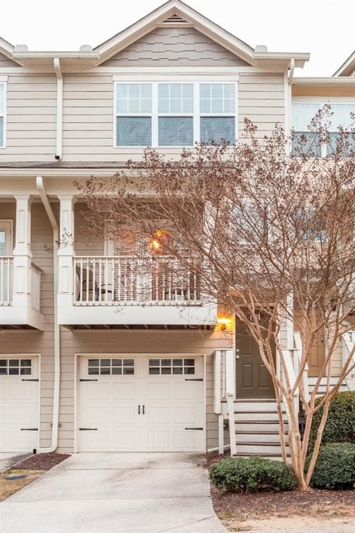 3 bedroom, 1,216 sq ft townhouse sold at 3039 Liberty Way, Atlanta, GA 30318