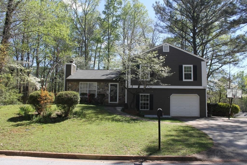 3 bedroom single family residence sold at 3100 Pritchards Ridge Drive, Douglasville, GA 30135