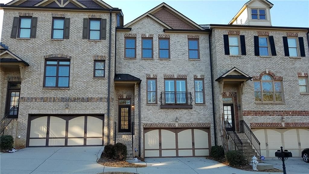 3 bedroom, 2,900 sq ft townhouse sold at 1191 GRASSY OAT Lane, Lawrenceville, GA 30045
