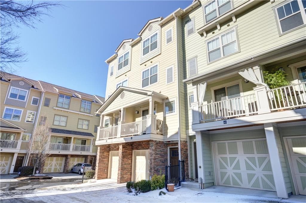 215 Semel Drive 443, Atlanta, GA 30309 — most recent listing photo