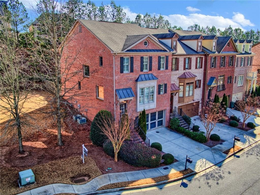10690 ARLINGTON Point, Alpharetta, GA 30022 — most recent listing photo