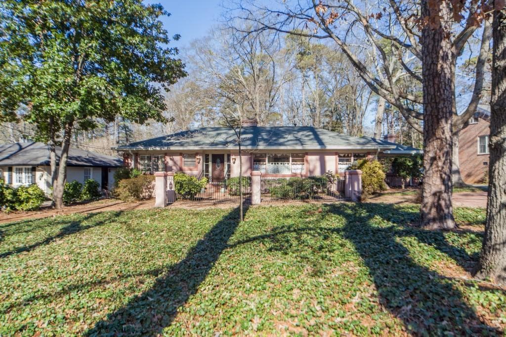 2 bedroom single family residence sold at 655 W Ponce De Leon Avenue, Decatur, GA 30030