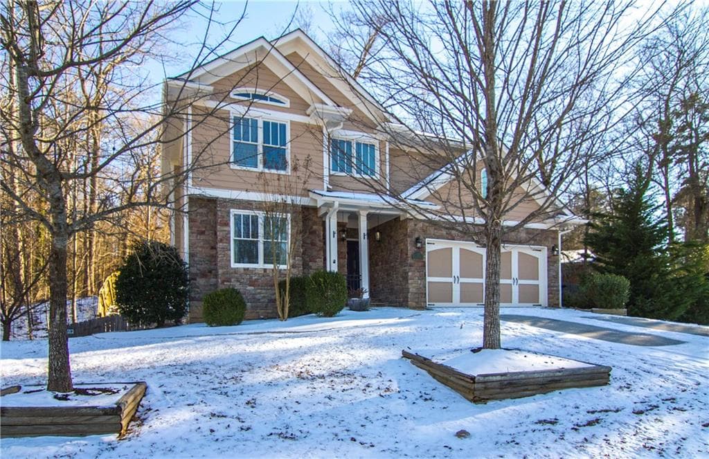 5 bedroom, 3,192 sq ft single family residence sold at 6751 HEMBREE Drive, Austell, GA 30168