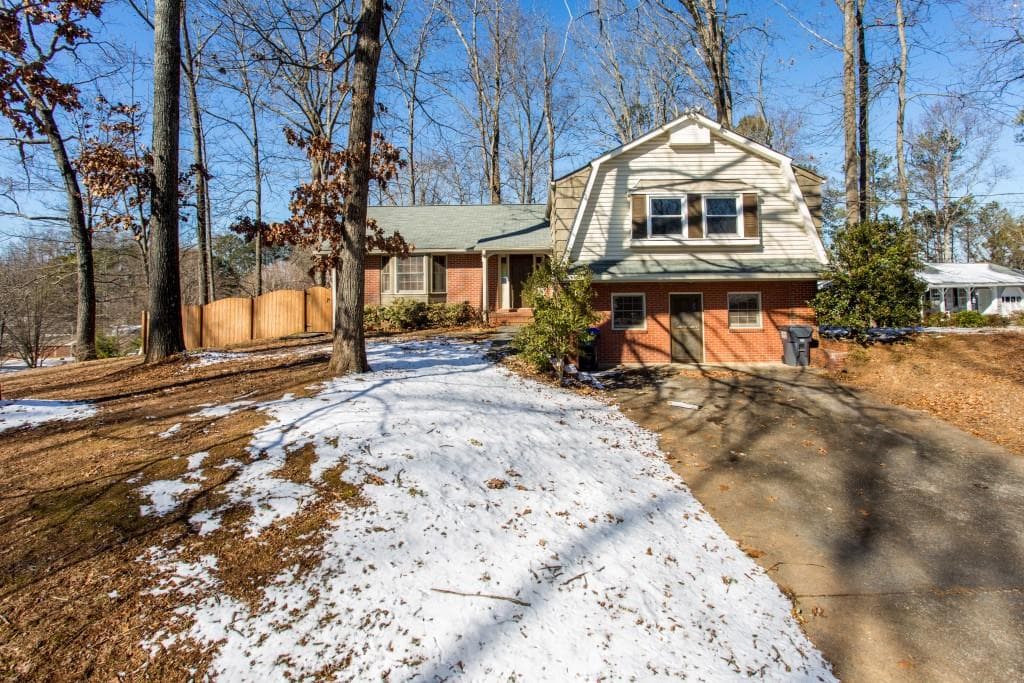 2875 Summit Ridge Drive, Marietta, GA 30066 — most recent listing photo