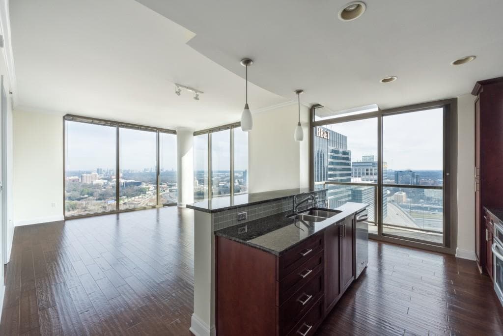 2 bedroom, 1,369 sq ft condominium sold at 270 17th Street 2802, Atlanta, GA 30363
