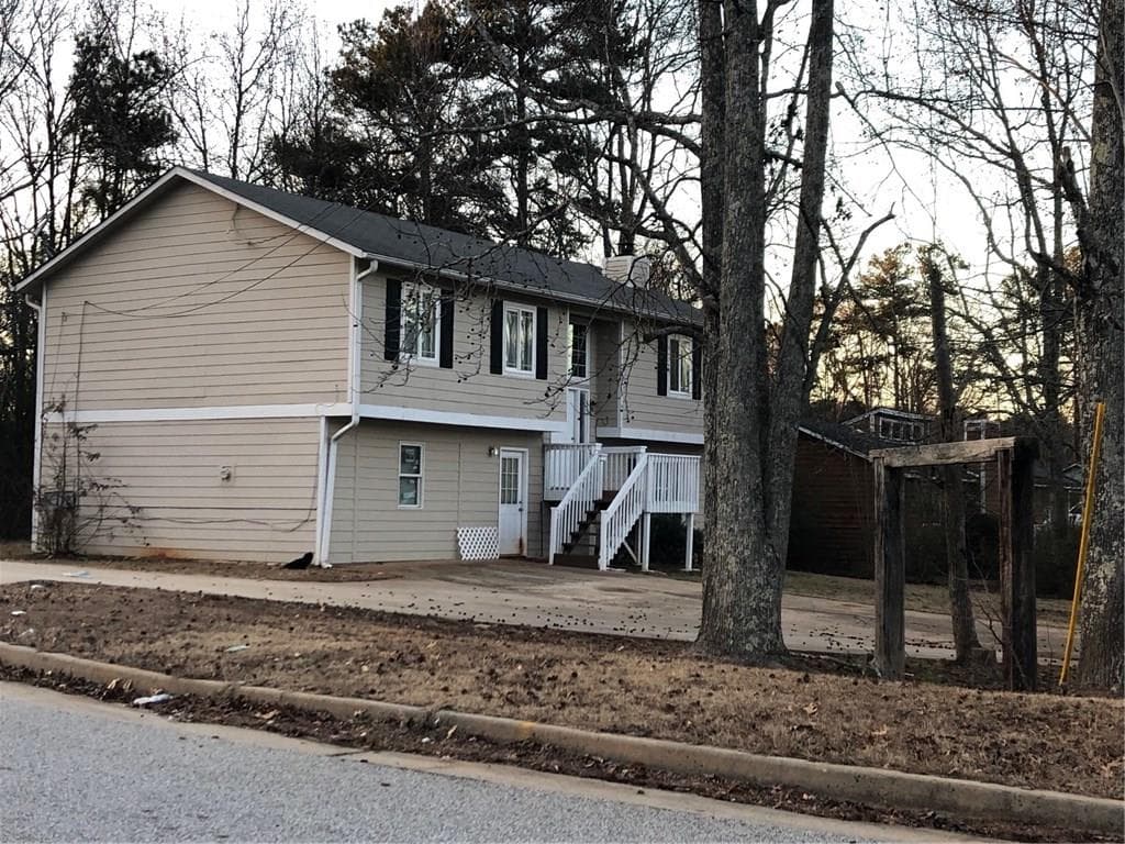 5 bedroom, 1,332 sq ft single family residence sold at 3095 Hwy 92 - Fairburn Road, Douglasville, GA 30135