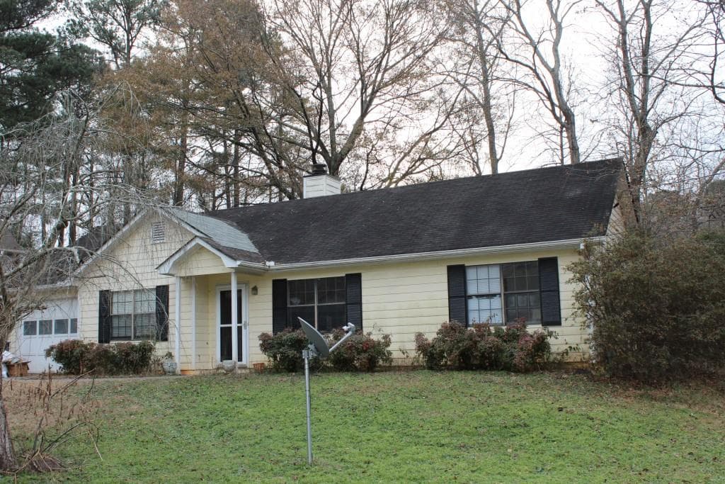 533 Pebble Point Drive, Loganville, GA 30052 — most recent listing photo