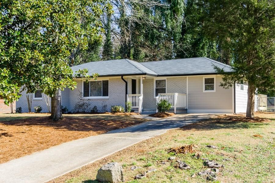 3 bedroom single family residence sold at 2022 Bencal Drive, Atlanta, GA 30316